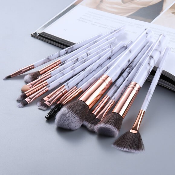 15 Marbled Design Makeup Brushes Set – Bild 7